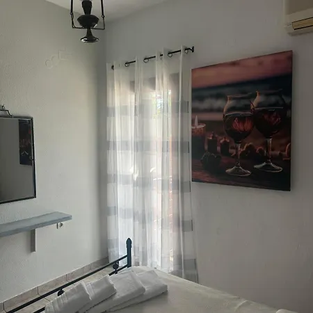 Lithos By The Sea *